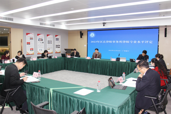 評審現(xiàn)場。曾嶸攝