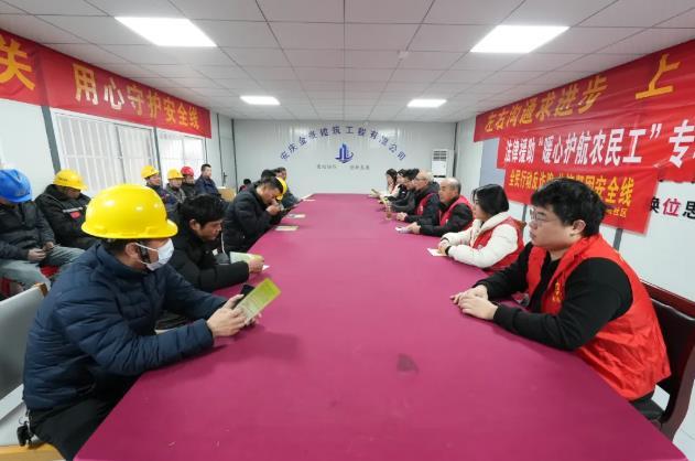 安徽安慶法援破解農(nóng)民工欠薪維權(quán)難題